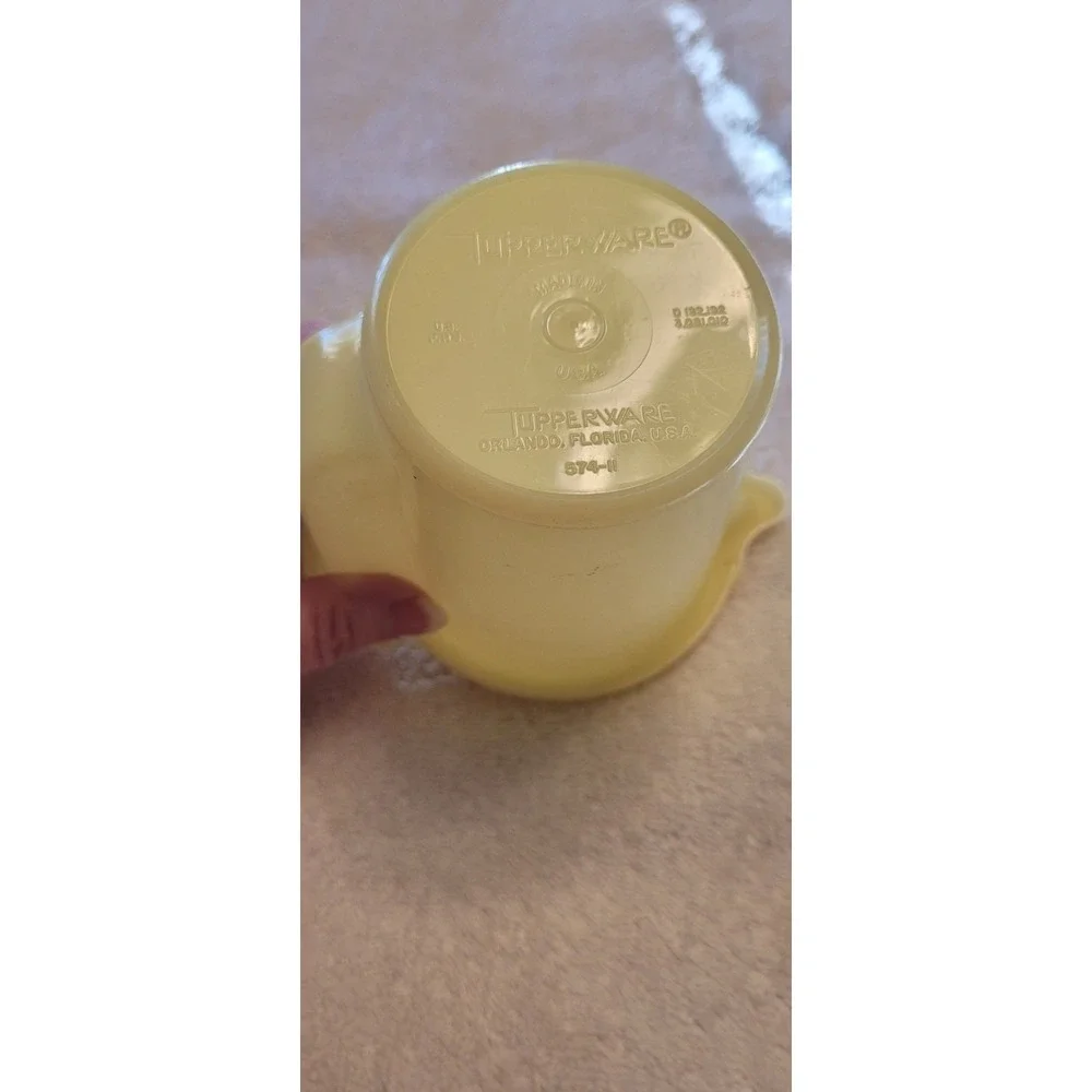 Tupperware this vintage